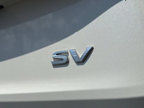 Used 2023 Nissan Rogue SV FWD image 16