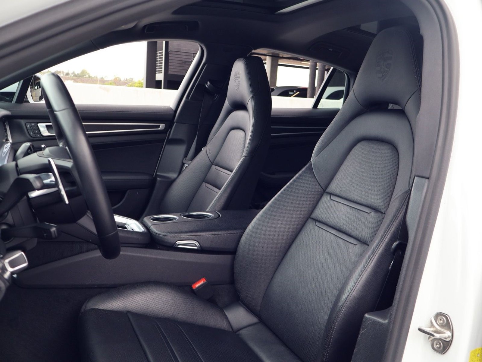 Used 2023 Porsche Panamera Platinum Edition RWD image 5