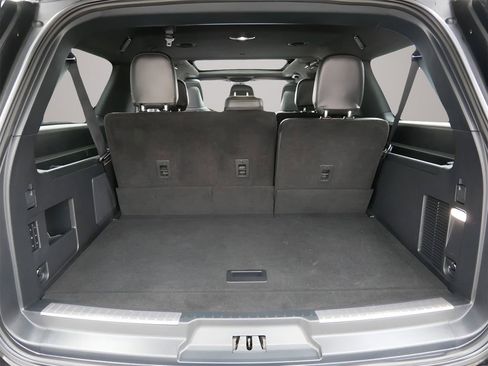 Used 2023 Lincoln Navigator L Reserve image 12