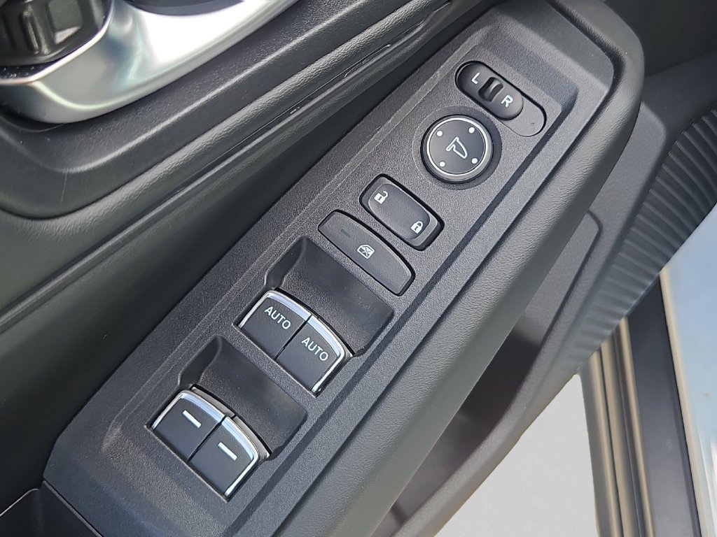 Certified 2023 Honda Accord EX image 24