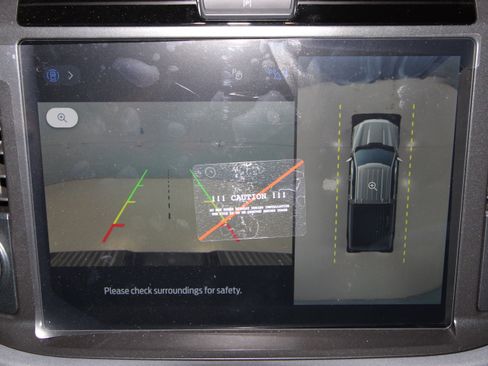 New 2025 Ford F150 XLT w/ Equipment Group 302A MID image 12