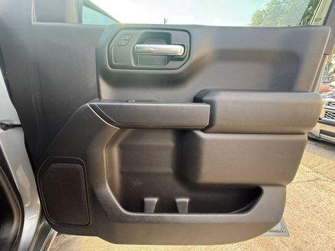 Used 2019 Chevrolet Silverado 1500 Custom w/ Custom Value Package image 20