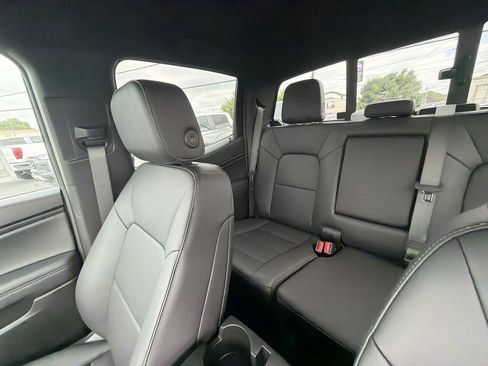 New 2026 Chevrolet Colorado LT w/ LT Convenience Package AWD/4WD image 12