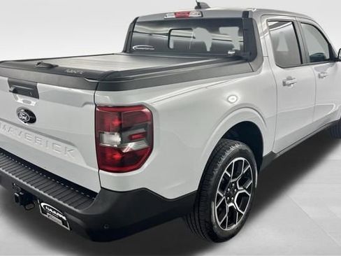 Used 2025 Ford Maverick Lariat w/ 4K Tow Package AWD/4WD image 9