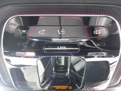 New 2025 Mercedes-Benz GLC 43 AMG 4MATIC Coupe image 35