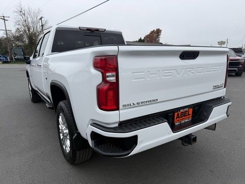 Used 2023 Chevrolet Silverado 3500 High Country w/ Z71 Off-Road Package image 9