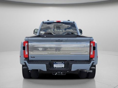 New 2026 Ford F450 Platinum w/ Platinum Plus Package AWD/4WD image 24