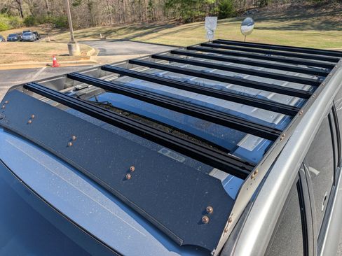 Used 2017 Lexus LX 570 4WD w/ Luxury Package image 14