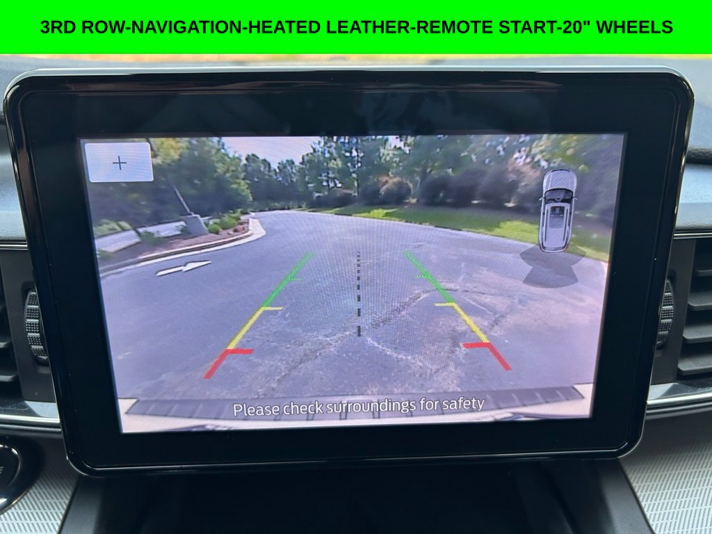 Used 2020 Ford Explorer XLT w/ Equipment Group 202A RWD image 3