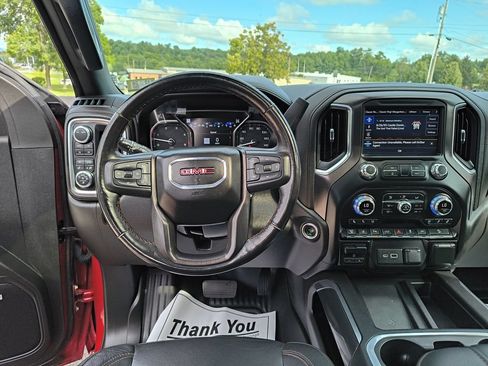 Used 2022 GMC Sierra 2500 AT4 w/ AT4 Premium Plus Package AWD/4WD image 13