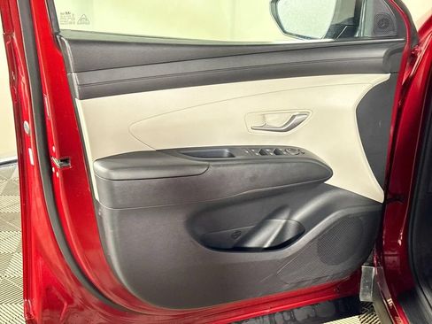 Used 2025 Hyundai Tucson SEL AWD/4WD image 10