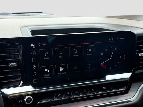 Used 2025 GMC Sierra 1500 SLT image 13