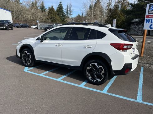 Used 2022 Subaru Crosstrek 2.5i Limited w/ Moonroof Package 2 image 3