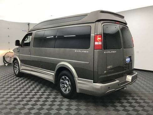 Used 2023 Chevrolet Express 2500 image 12