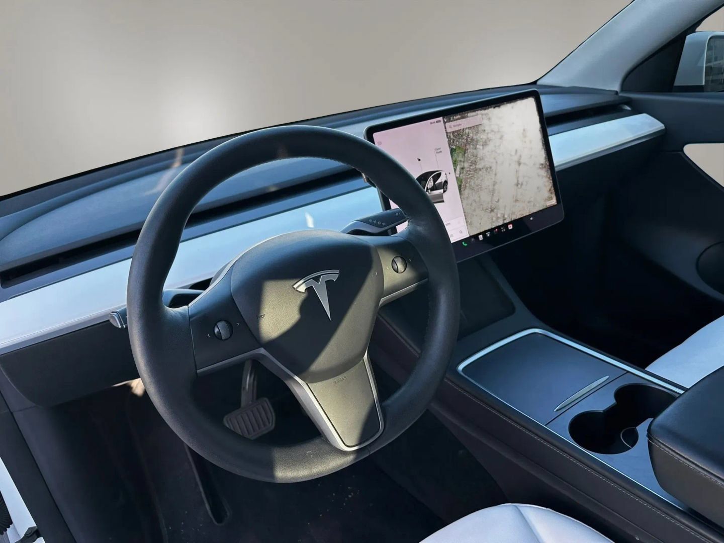 Used 2021 Tesla Model Y Long Range AWD/4WD image 10