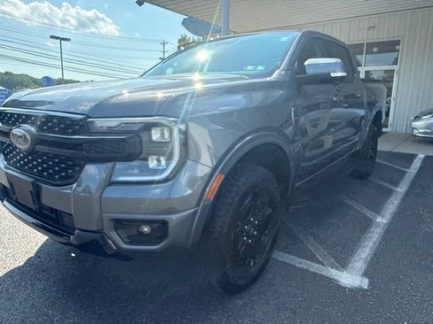 Used 2025 Ford Ranger Lariat w/ FX4 Off-Road Package AWD/4WD image 25