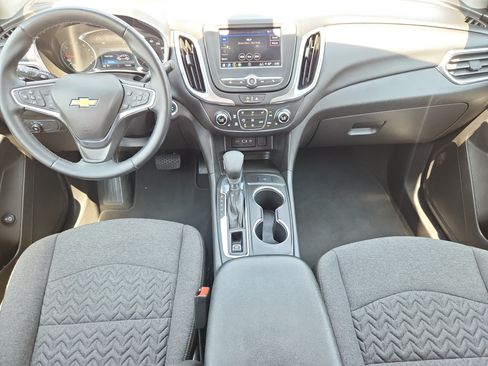 Used 2024 Chevrolet Equinox LT AWD/4WD image 11