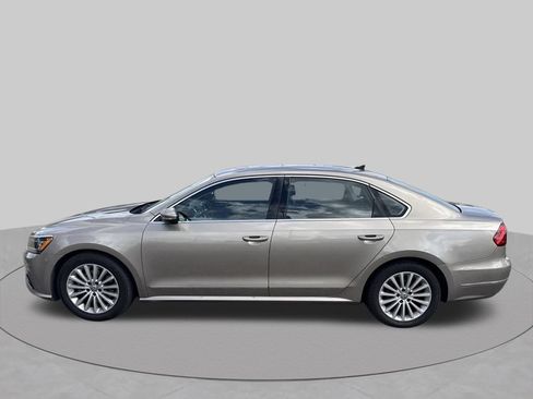 Used 2016 Volkswagen Passat 1.8T SE w/ Lighting Package (P06) FWD image 7