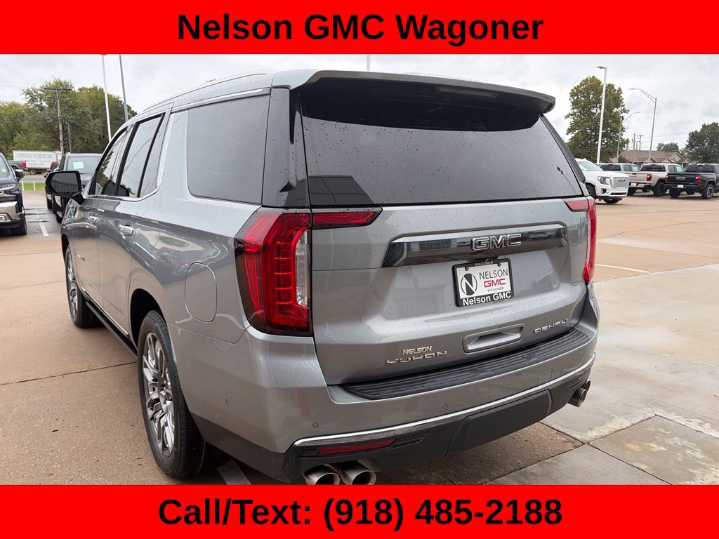 Used 2023 GMC Yukon Denali Ultimate AWD/4WD image 4
