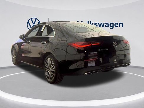 Used 2025 Mercedes-Benz CLA 250 image 8