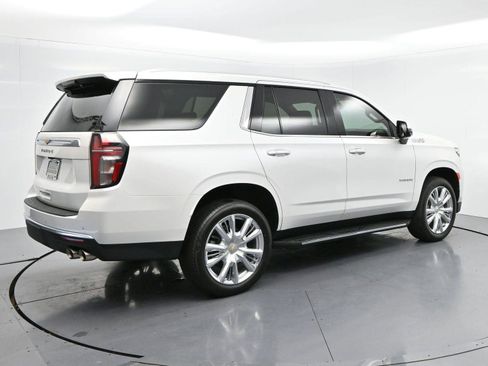 Used 2024 Chevrolet Tahoe High Country AWD/4WD image 7