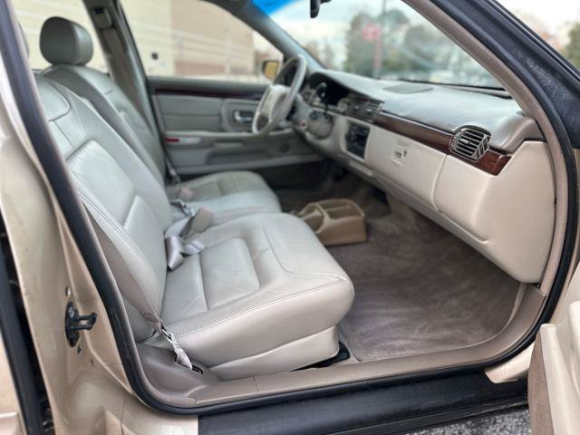 Used 1998 Cadillac De Ville FWD image 10