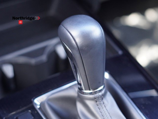 Used 2023 MAZDA CX-30 AWD 2.5 S w/ Premium Package image 28