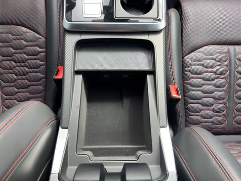 Certified 2025 Audi RS Q8 performance image 59