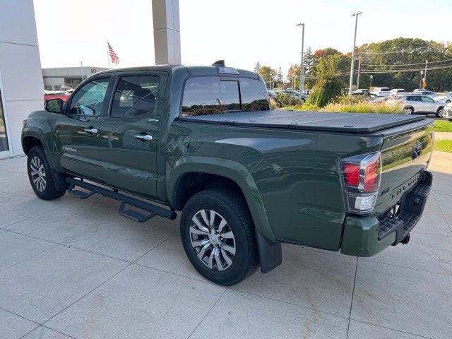 Used 2021 Toyota Tacoma Limited AWD/4WD image 5