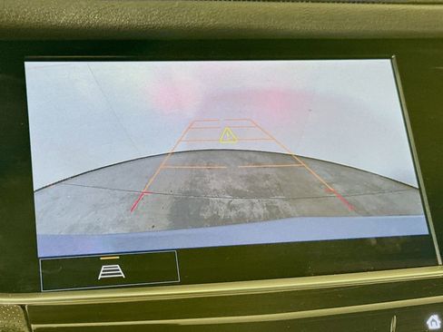 Certified 2025 Cadillac XT5 Premium Luxury image 12