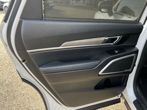 Used 2021 Kia Telluride EX w/ Towing Package image 15
