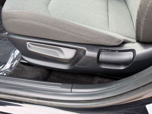 Used 2025 Kia K4 LXS image 22