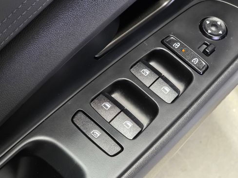 Certified 2025 Hyundai Elantra Sport FWD image 21