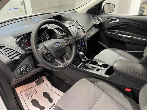 Used 2017 Ford Escape SE image 14