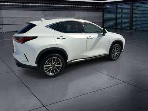Certified 2025 Lexus NX 250 FWD w/ Accessory Package (Z2) image 8