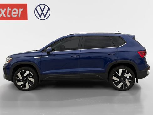 Certified 2024 Volkswagen Taos SEL image 12