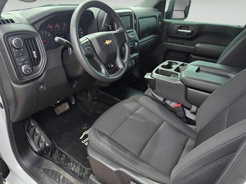 Used 2024 Chevrolet Silverado 2500 W/T w/ WT Fleet Convenience Package AWD/4WD image 15