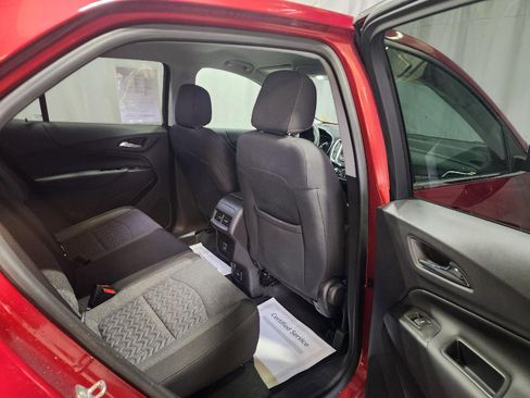 Used 2022 Chevrolet Equinox LT image 13