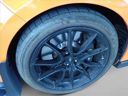 Used 2020 Ford Mustang Shelby GT350 w/ Technology Package image 7