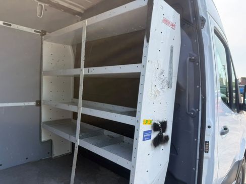 Used 2021 Mercedes-Benz Sprinter 2500 w/ Driver Convenience Package image 32
