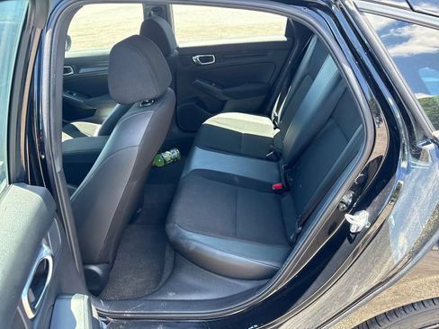 Used 2024 Honda Civic Sport image 4