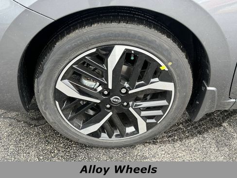 Used 2025 Nissan Versa SR w/ Trunk Package image 14