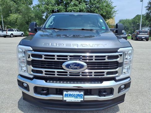 Used 2025 Ford F250 XLT AWD/4WD image 9