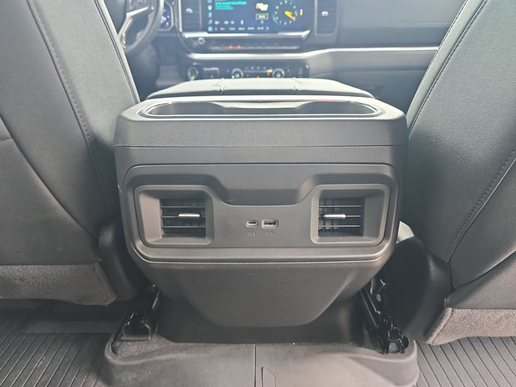 Used 2026 Chevrolet Silverado 1500 LT Trail Boss w/ LT Trail Boss Premium Package AWD/4WD image 21