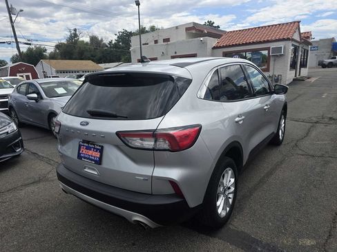Used 2020 Ford Escape SE AWD/4WD image 9