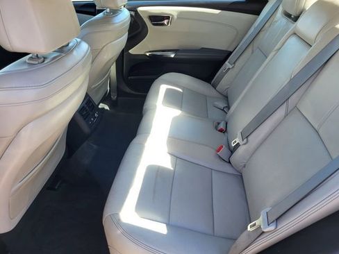 Used 2013 Toyota Avalon Limited w/ Technology Pkg image 23