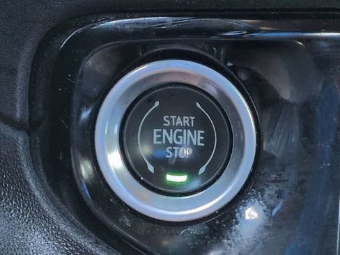 Used 2024 Chevrolet Silverado 1500 RST w/ Convenience Package II AWD/4WD image 32