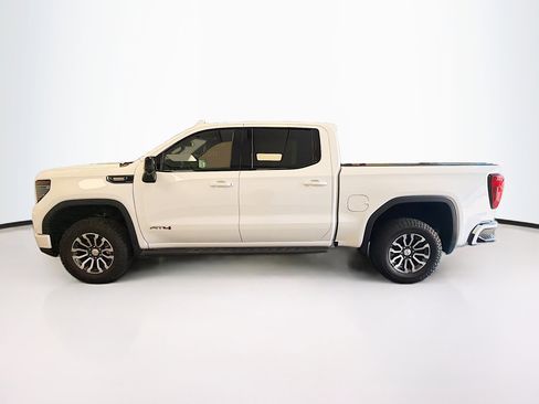 Used 2023 GMC Sierra 1500 AT4 w/ AT4 Premium Package image 4