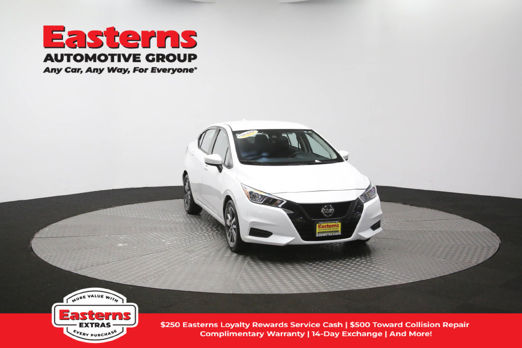 Used 2022 Nissan Versa SV FWD image 53