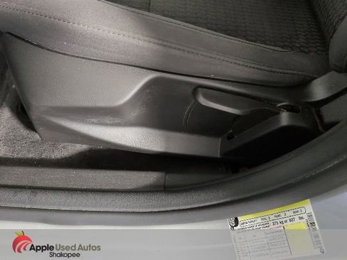 Used 2012 Ford Focus SEL image 16